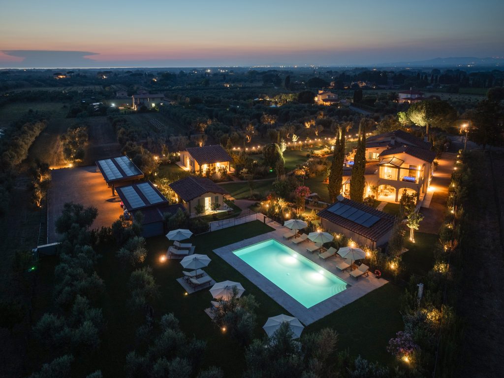 Terre dei Ghelfi von oben bei Nacht
